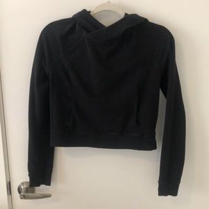 Cropped black lululemon hoodie